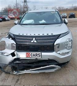 ميتسوبيشي اوتلاندر